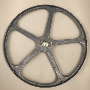 Beko WTK62041W Waschmaschine Trommel Riemenscheibe Rad - Antriebsriemen Rad - 283685