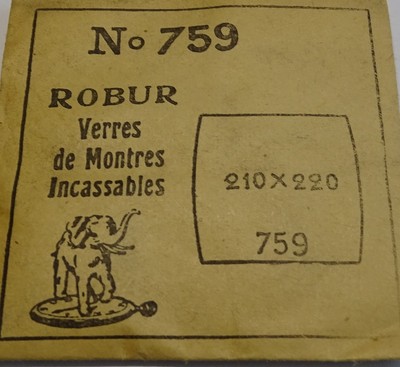 Verre De Montre Rectangle 21 X 22 Mm - Dessus Arrondi, Base Plate - Neuf Sans étiquette (générique)