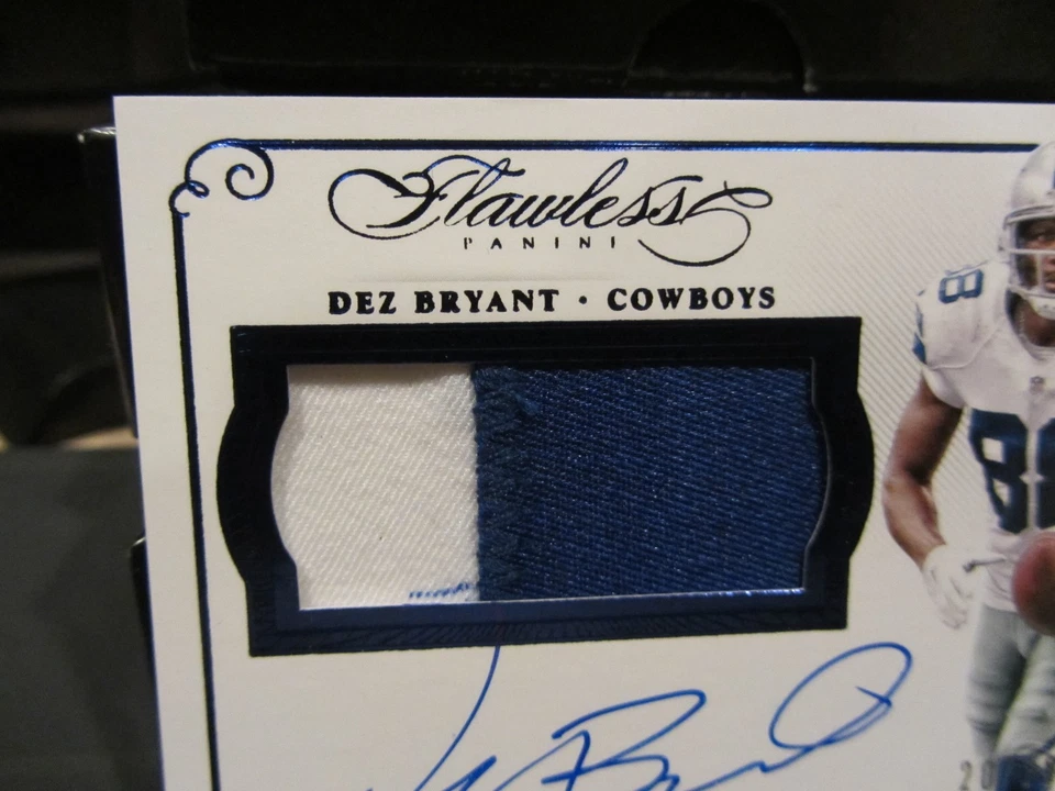 Panini Flawless Blue On Card Autograph Jersey Cowboys Dez Bryant 20/20 2015 - Image 3 of 4