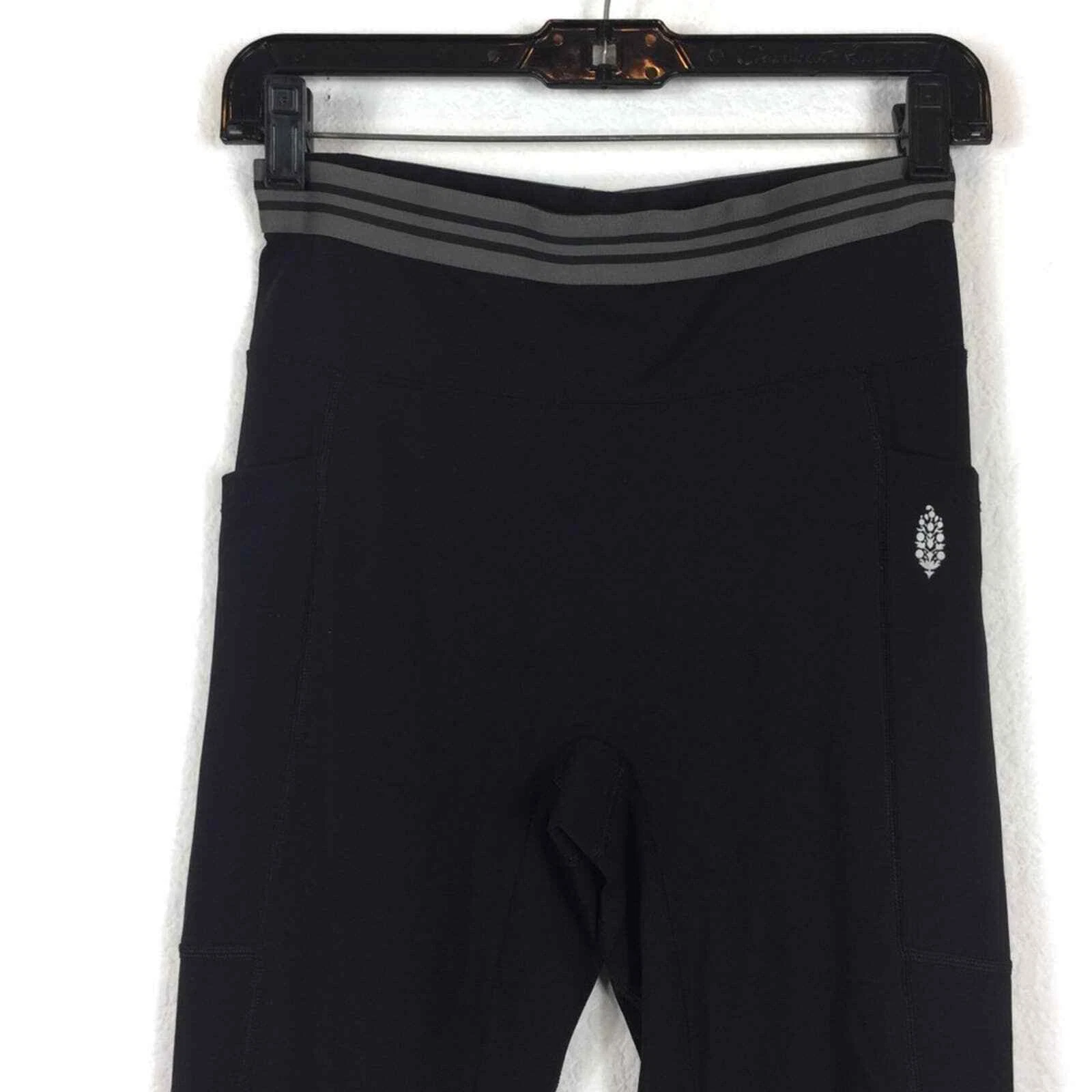 free-people-movement high rise zephyr zip ankle leggings