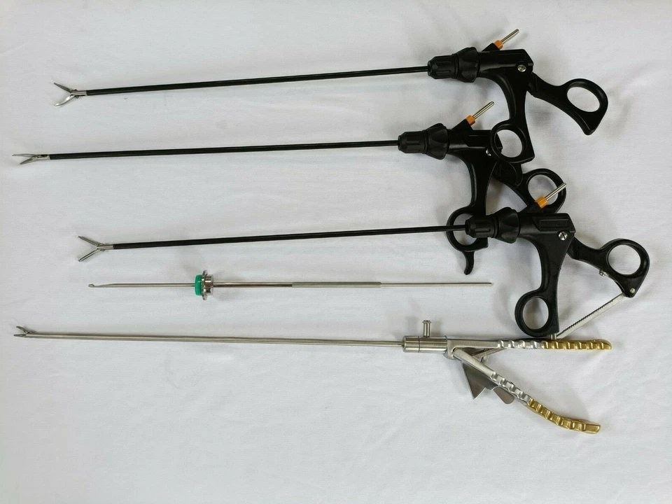 Endo Trainer Simulador Caja Kit de Entrenamiento Modelo Instrumentos Laparoscópicos Set 9 Piezas Foto 2 de 4