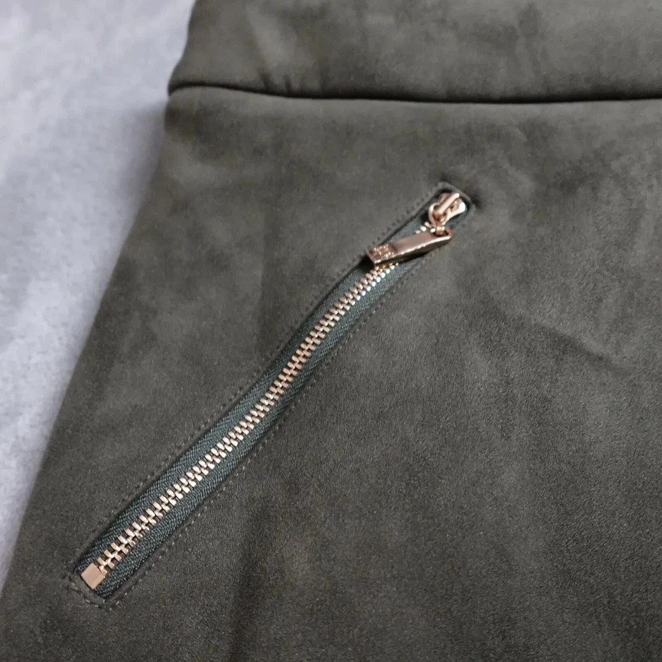 Ivanka Trump Skirt Women's Size 14 Olive Green Faux Suede Zip Pockets - Image 3 of 4