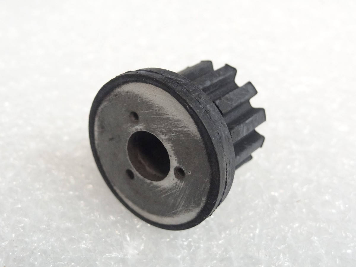 パーツ AKR Kawasaki NOS NEW 92075-1721 Engine Mount Damper ZX ZX1000