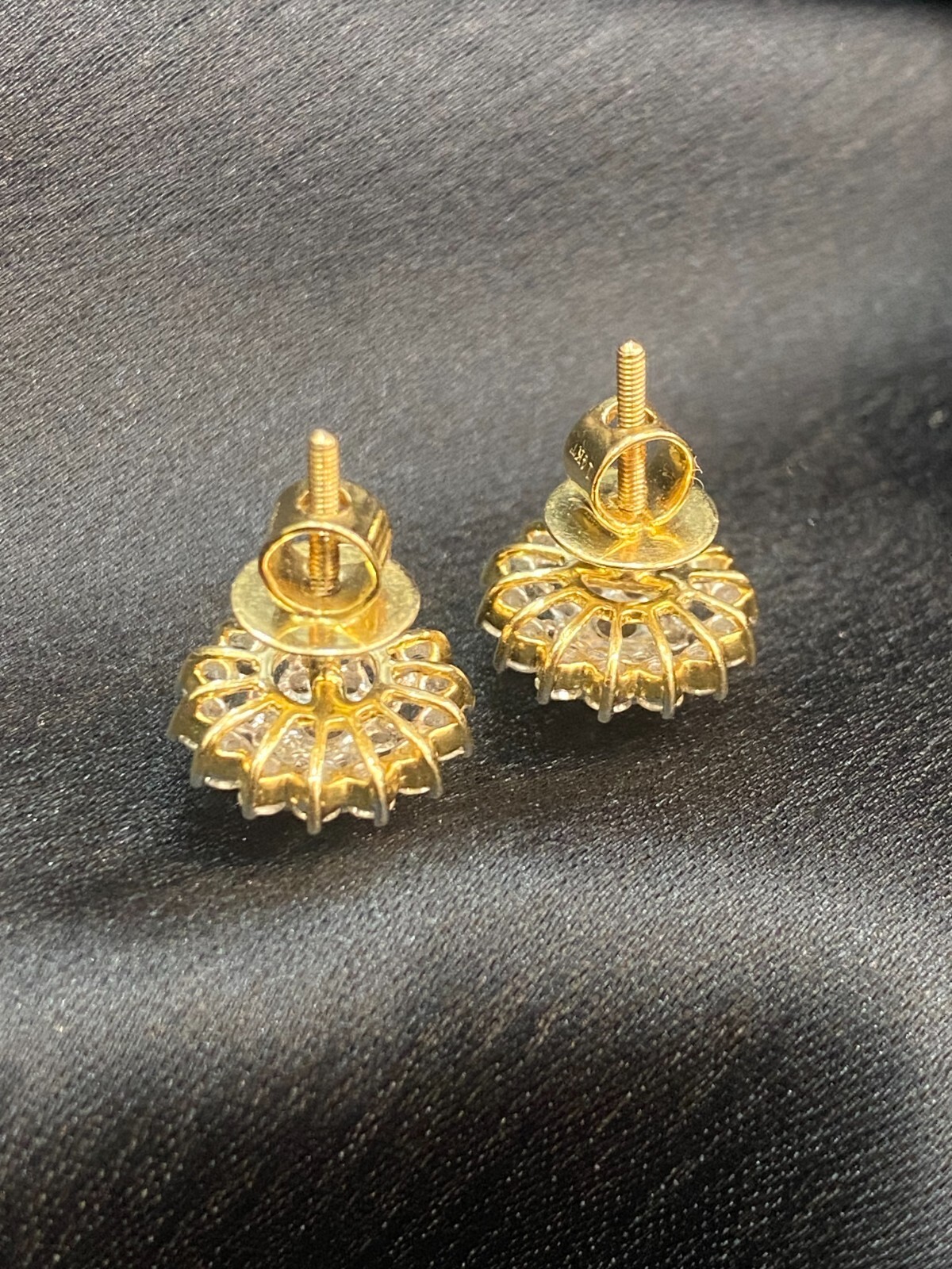 Real 1.40 Cts Round Brilliant Natural Diamonds Cluster Stud Earrings In 14K Gold