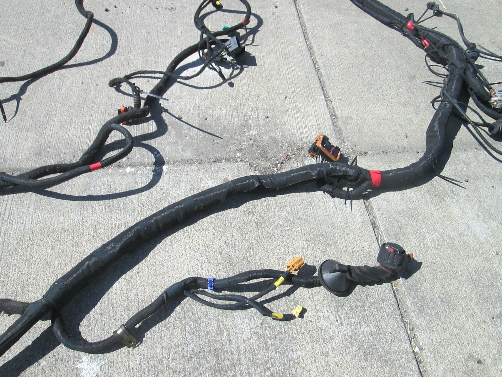 Maserati Quattroporte  05 Trunk Interior Harness Cables 208505