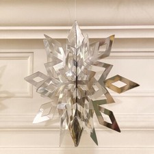 Wrapables 3D Hanging Snowflake Decorations for Christmas, Winter Set of 12 