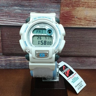 CASIO G-SHOCK DW-8800AJ-2AT Quartz