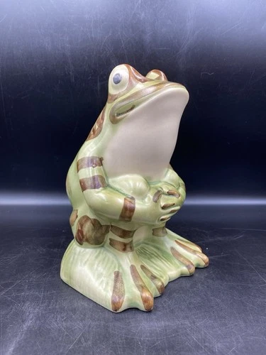 Brush McCoy Pottery Sitting Frog Figurine