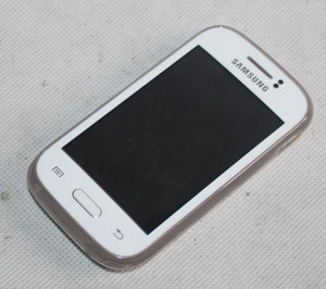 Samsung Galaxy Young S6310N weiß Handy ungetestet Ersatzteile Reparaturen Vintage