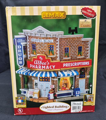 LEMAX Albee's Pharmacy Harvest Crossing Lighted Building 