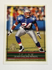 1996 Topps Football #363 - Ty Law - New England Patriots