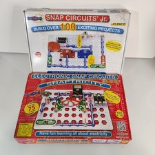 Snap Circuits LOT snaptricity And Sc100 Compl...