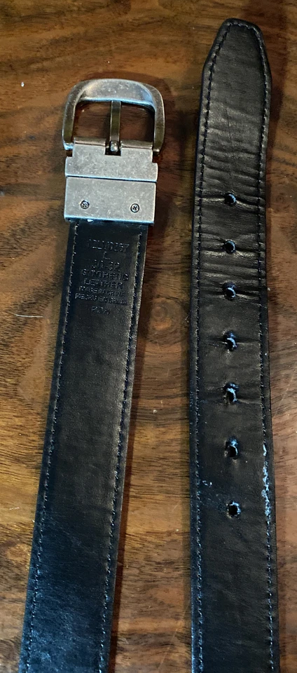 Levi's reversible belt black/brown size 32 Adjustable Med boys Men Bronze buckle - Image 2 of 4