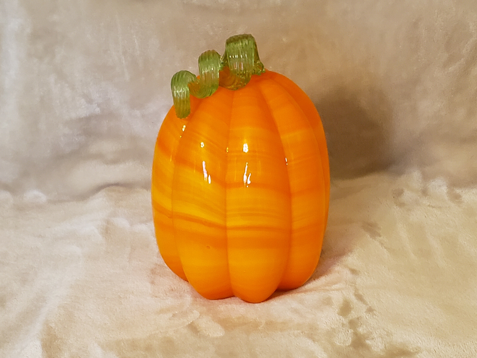 Brand New Gardeners Eden Light/Dark Orange Swirl Hand Blown Art Glass 9