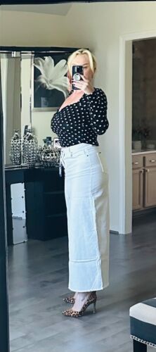 white denim skirt - Picture 2 of 6