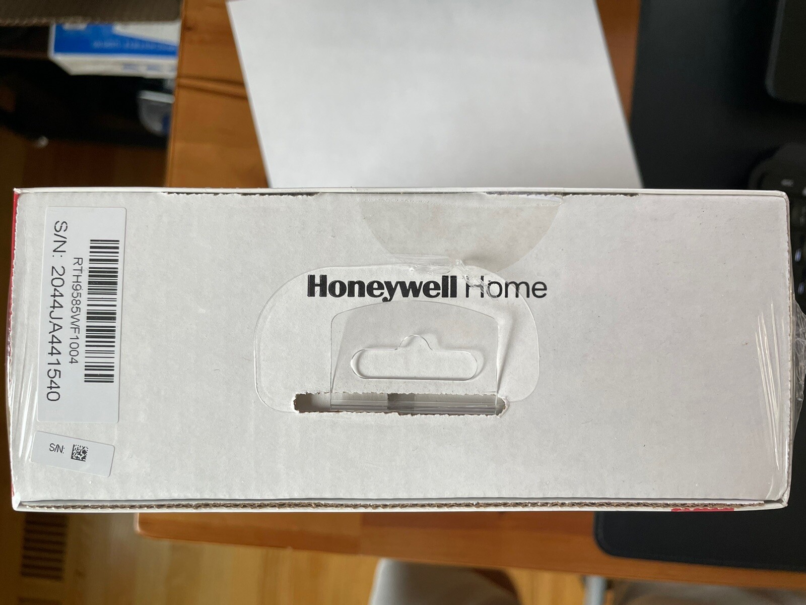 Honeywell Home Smart WiFi Color Programmable Thermostat Silver RTH9585WF - NIB