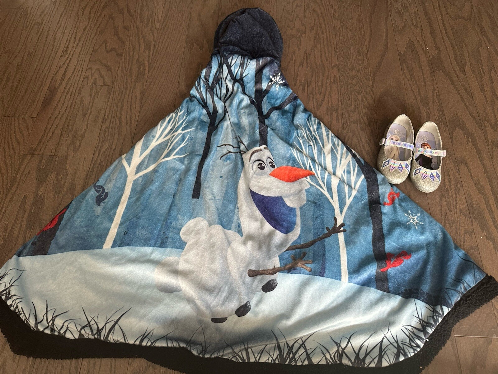 Disney's Frozen Lotto Frozen II OLAF Bambini Coperta Felpa con Cappuccio Ragazze Scarpe Sandali Tg 9