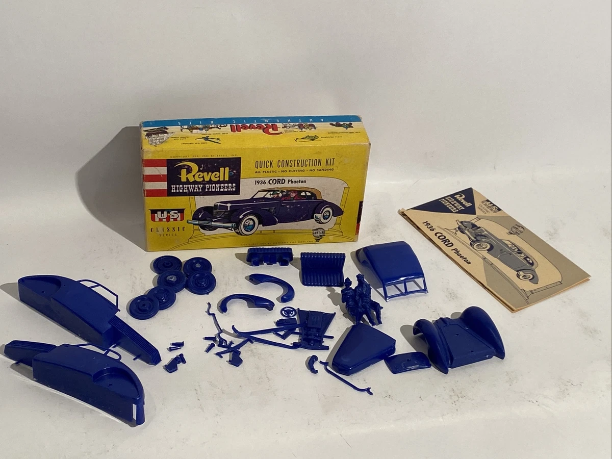 1:32 scale AUTOMOTIVE & TRUCK vintage plastic model kits for sale