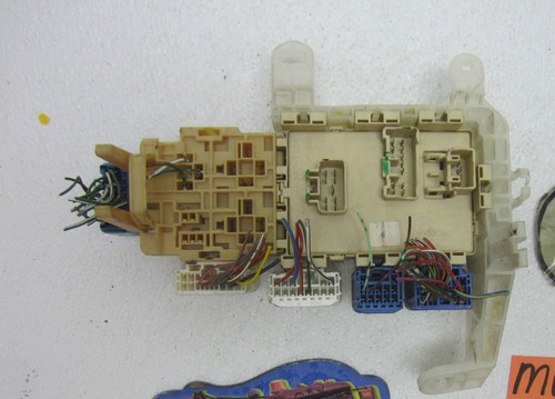 DASH FUSE BOX RELAY SWITCH WIRE PANEL BCM CAR FUSES 5SFE MOTOR 1994 94 CELICA GT - Picture 4 of 8