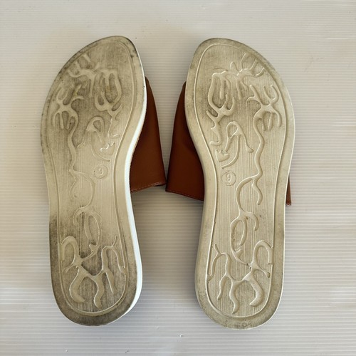 Novo Women’s Slip On Flat Sandals Tan Brown Size 9 - Picture 5 of 5