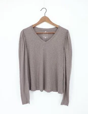 VELVET By Graham & Spencer Puff Sleeve V Neck Tee Grey S $76 F12 113