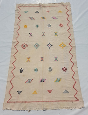 Vintage Traditioneller Handgefertigter Marokkanischer Kelim Teppich für Wohndeko 180x110 cm