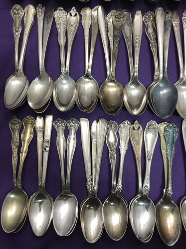 150 Pc Silverplated 6" TEASPOONS Antique to Vintage Pattern Mix - Picture 8 of 15
