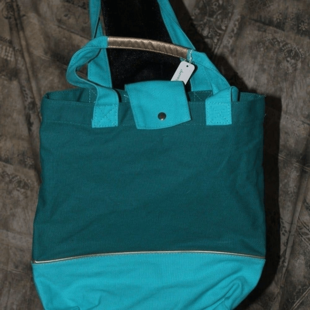 Charming Charlie women’s blue canvas tote bag