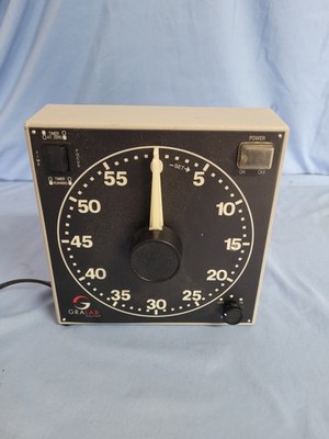 Graylab Model 300 Darkroom Timer 7.5x7.5x2.5'' Excellent.