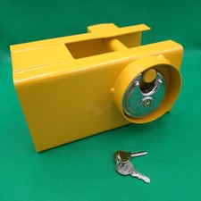 Trailer Hitch Lock Heavy Duty 2 Keys Towing Caravan Security Tow FREE UK POST
