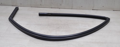 VW Bora Limo 1J5 1999 Scheiben Gummi Dichtung Tür vorne LINKS #148757-G149