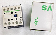 Schneider Electric CA3KN40BD3 control relay TeSys K 4P(4NO) 690V 24V DC coil