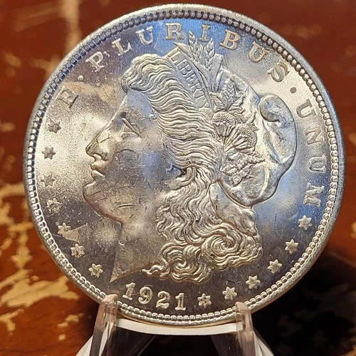 1921 P MORGAN SILVER DOLLAR--SHARP BU UNCIRCULATED 90% Silver