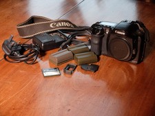 Canon EOS 10D 6.3MP Digital SLR Camera (Body, memory card and batteries)