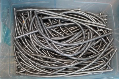 Lot of 103 Flexible Metal Electrical Conduit Whips / Grounding Connectors #223