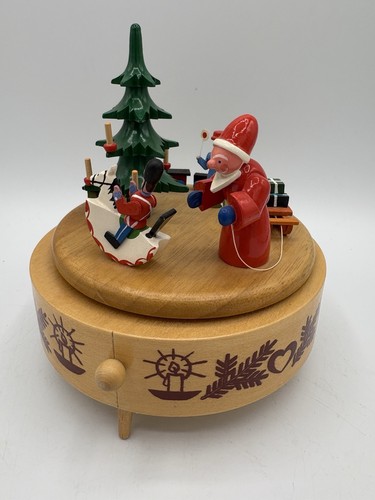 Vintage Holz Germany Erzebirge Weihnachtsbaum Weihnachtsmann Spieluhr Karussell funktioniert