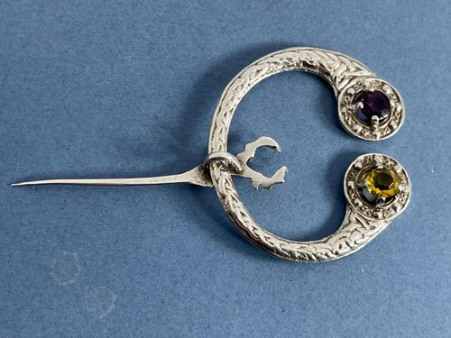ANTIQUE EDWARDIAN SCOTTISH SOLID SILVER CELTIC PENANNULAR BROOCH - Picture 8 of 10
