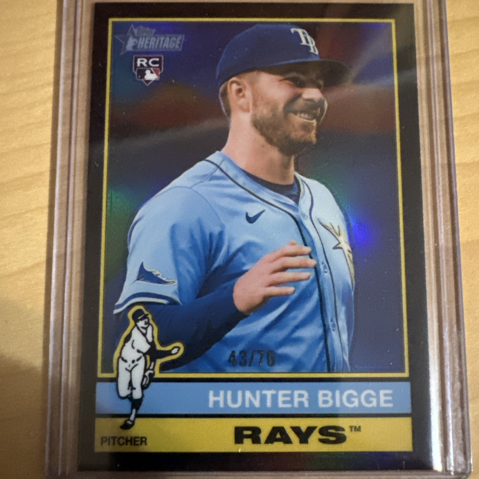 2025 Topps Heritage #256 Hunter Bigge, RC CHROME BLACK REFRACTOR 43/76