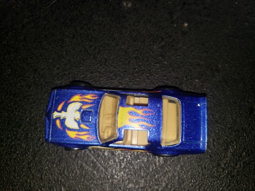 HOT WHEELS BLUE #37 HOT BIRD Firebird W/ Blue with Flames And Gold Rims 1977 !!! - Picture 6 of 7