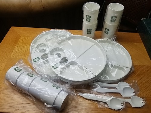Michigan State University Spartans Picknick/Heckklappe Besteck Teller Tassen Set Neu - Bild 4 von 10