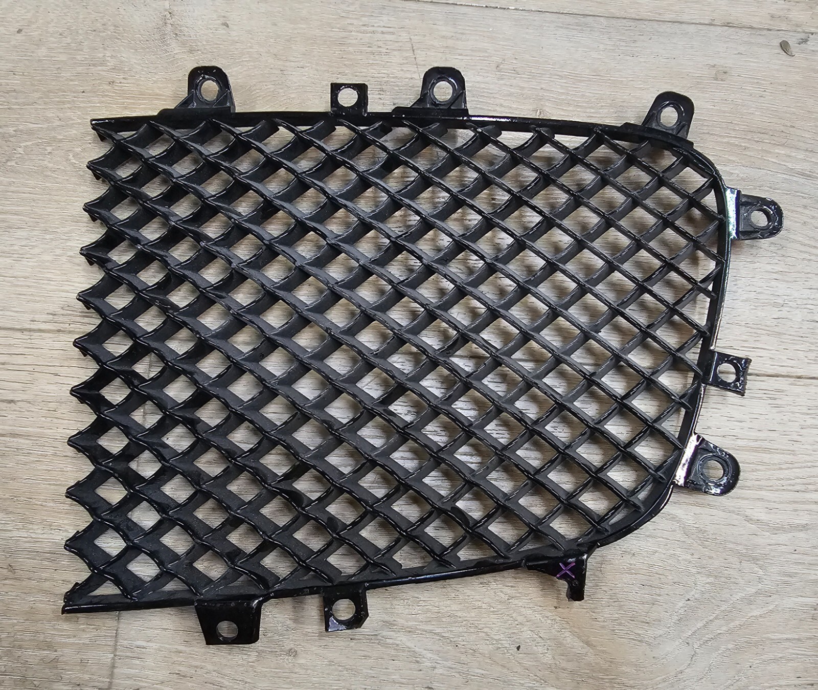 Bentley Grille  3W0853683B  3W0 853 683 B OEM