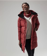 Women's Berghaus Combust Reflect Full Zip Long Down Jacket In Red Size 12