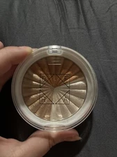 OFRA Highlighter Everglow X Nikkie tutorials DUSTY / Dirty