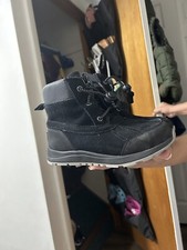 ugg black boots size 1 kids