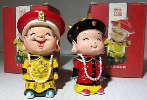 2 Clay Sculpture Chinese Handicraft Hand Drawing Palace Emperor Empress Statuary