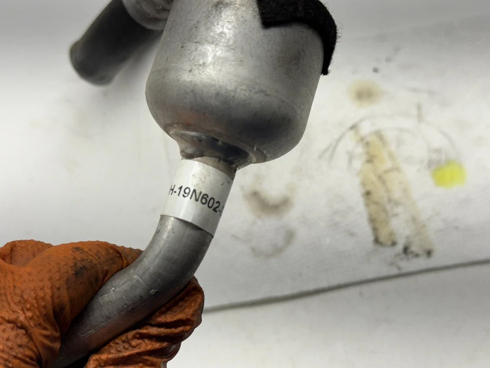 Lincoln Aviator 2020 2021-2023 3,0 L aire acondicionado manguera línea L1MH-19N602-DA Foto 4 de 4