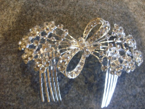Jewelled/Diamante Head wear to suit Brides or Party Time. - Picture 2 of 3