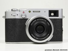 Fujifilm X100V silber, WIE NEU-Zustand, 2.945 Auslösungen