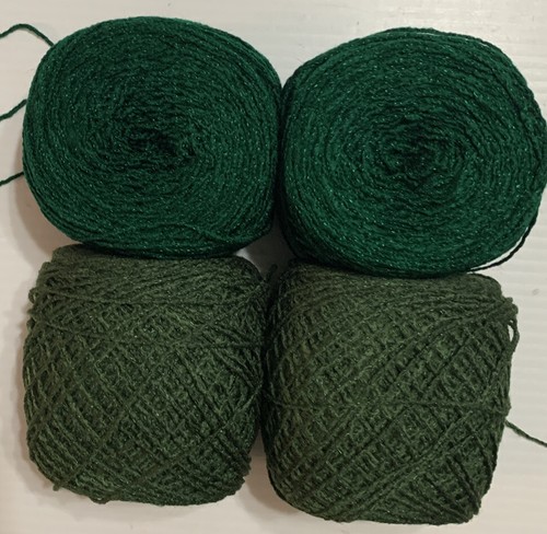 Yarn Brisa Colors: 13&311. Sport.Acrylic/Rayon. 450 yards per ball.1 lot of 4. - Picture 3 of 3