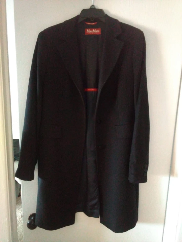 Max Mara 100% Pure Wool Coat Portrait Collar Black - Image 3 of 3